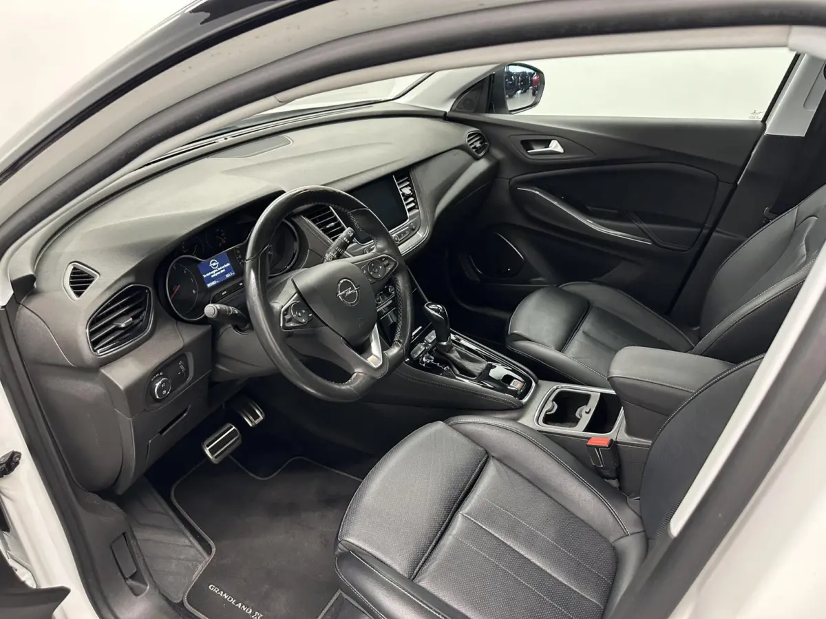 1.2 Turbo Ultimate PANO LEER CARPLAY CARPLAY NAVI STOEL VERWARMING/VERKOELING.