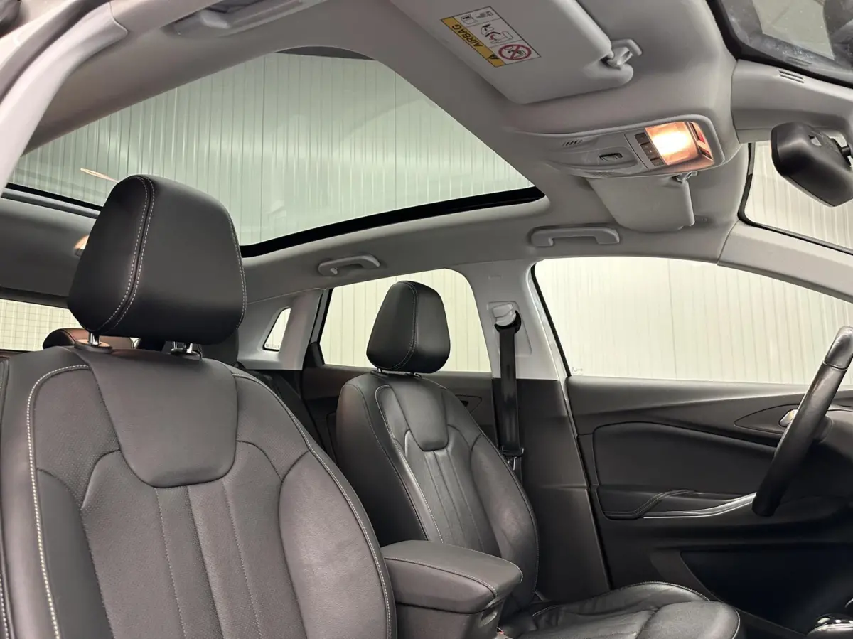 1.2 Turbo Ultimate PANO LEER CARPLAY CARPLAY NAVI STOEL VERWARMING/VERKOELING.