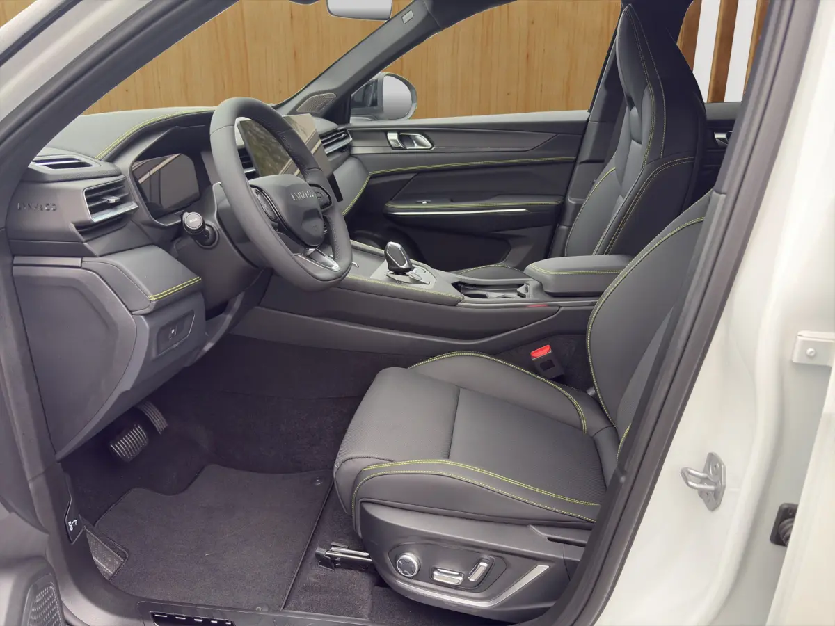 1.5 TD PHEV 206 kW More | 360 Camera | Panoramadak | Apple Carplay\Android Auto | Harman Kardon |