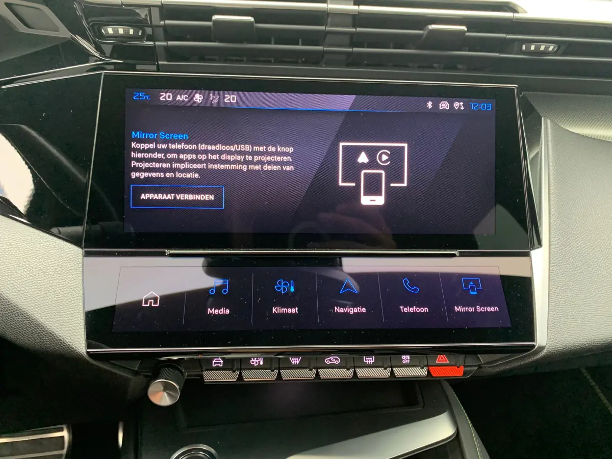 1.6 HYbrid GT 225 EAT8 First Edition Airco | Camera | Cruise Adaptief | DAB | Keyless | LED | LMV 19" | Navi | PDC V&A |