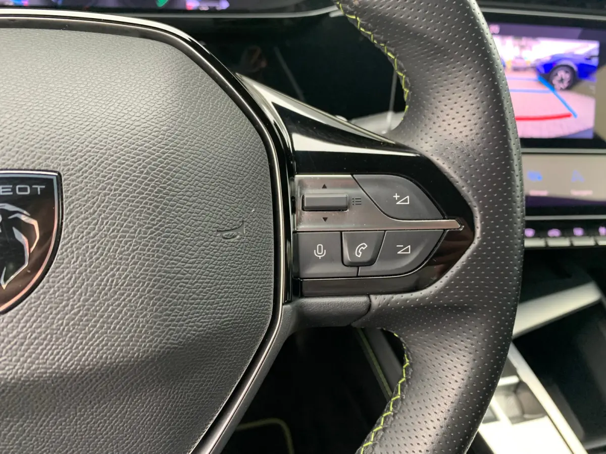 1.6 HYbrid GT 225 EAT8 First Edition Airco | Camera | Cruise Adaptief | DAB | Keyless | LED | LMV 19" | Navi | PDC V&A |