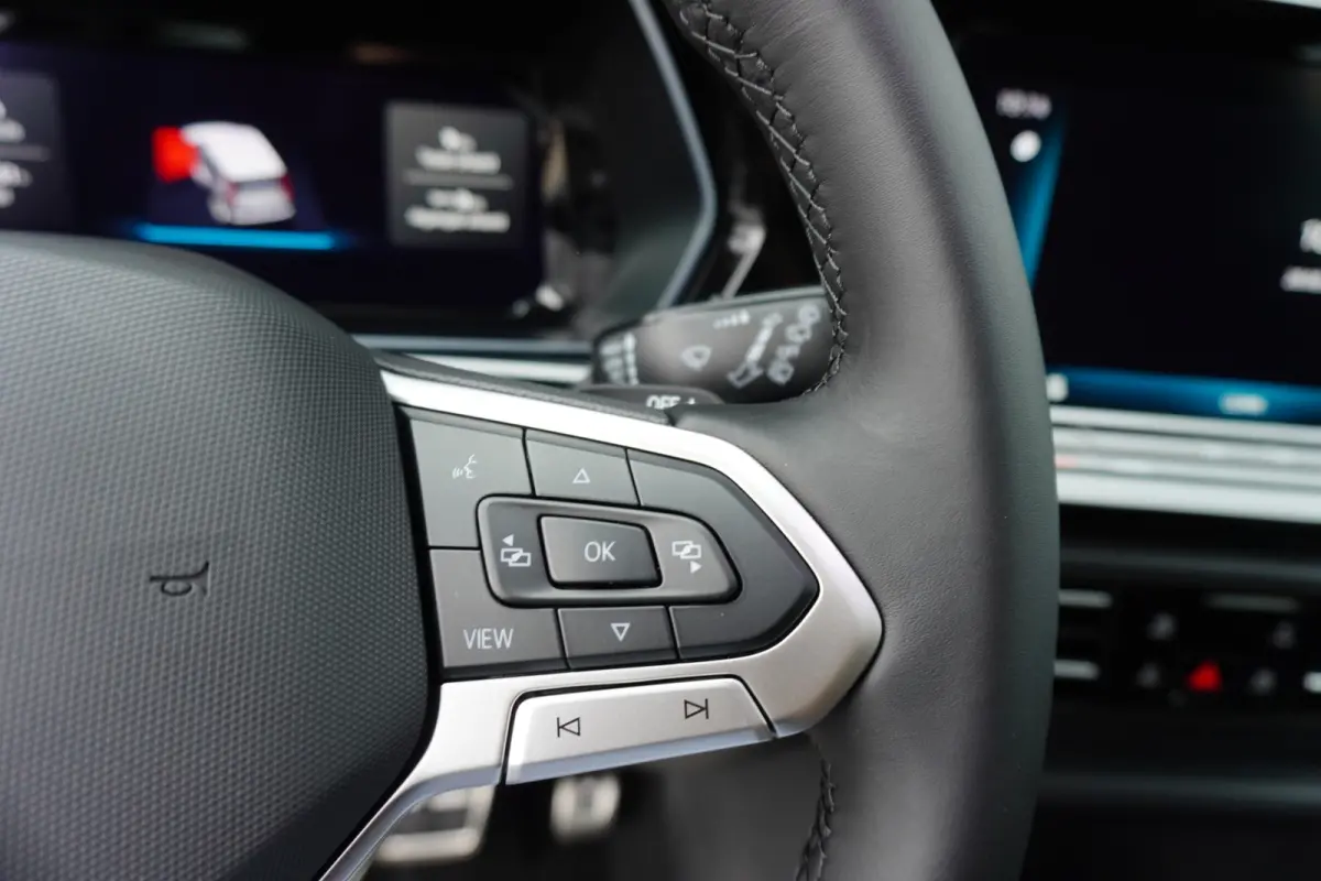 Maxi L2 150pk Plug-in Hybride Style Automaat Apple Carplay Navigatie Camera Parkeersensoren LED ACC Cruise control