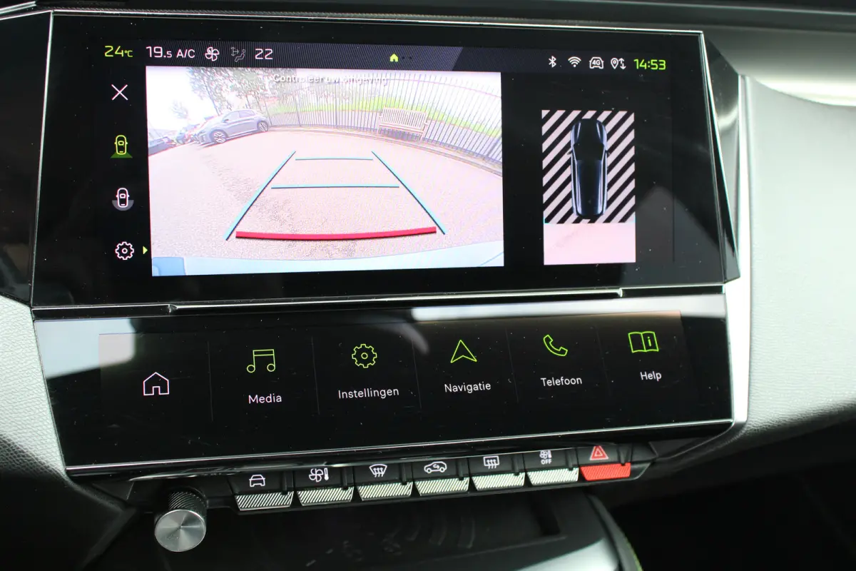 1.2 PureTech GT | Automaat | Navigatie | Camera | Apple carplay | 18 Inch lichtmetaal | Alcantara |