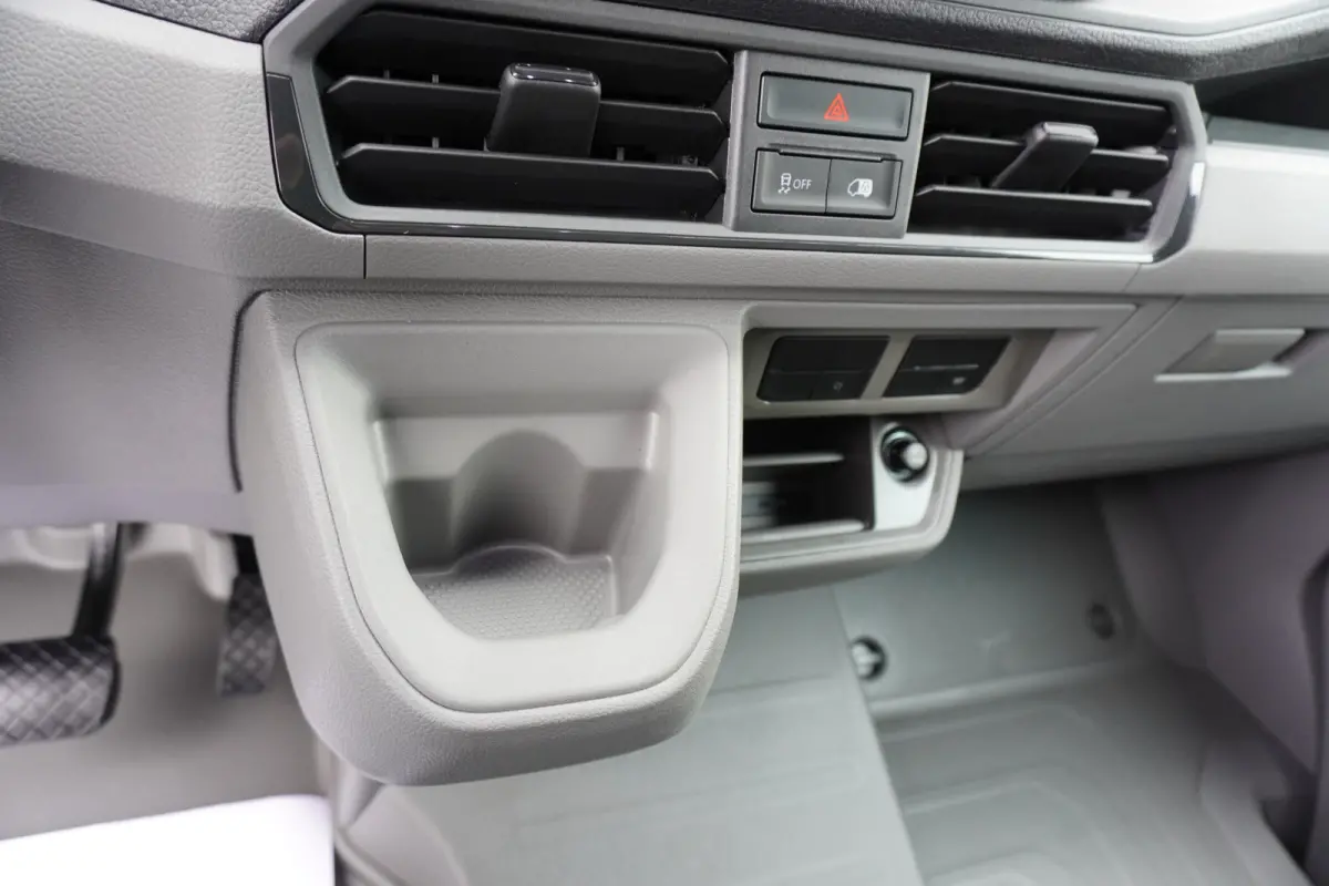 Facelift 140pk L3H3/L2H2 Automaat Apple Carplay Camera Digitaal Dashboard Parkeersensoren 3-Zits