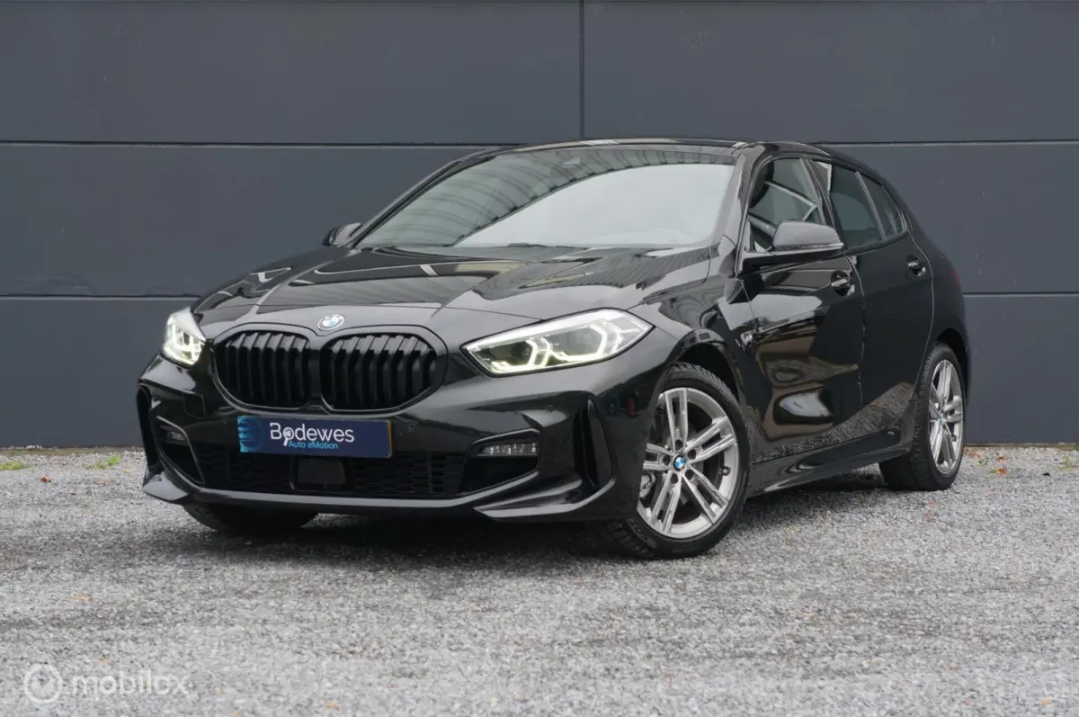 118i EDE M Sport Edition Navi Led PDC Stoelverw!