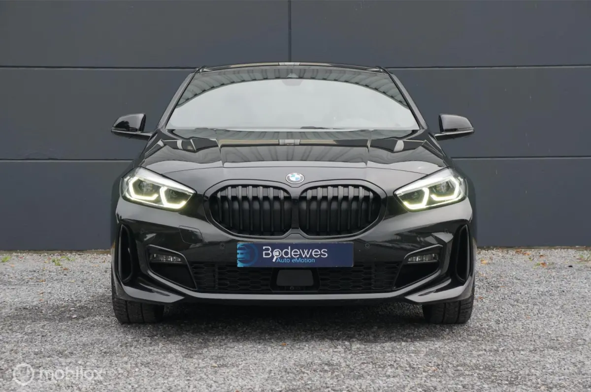 118i EDE M Sport Edition Navi Led PDC Stoelverw!