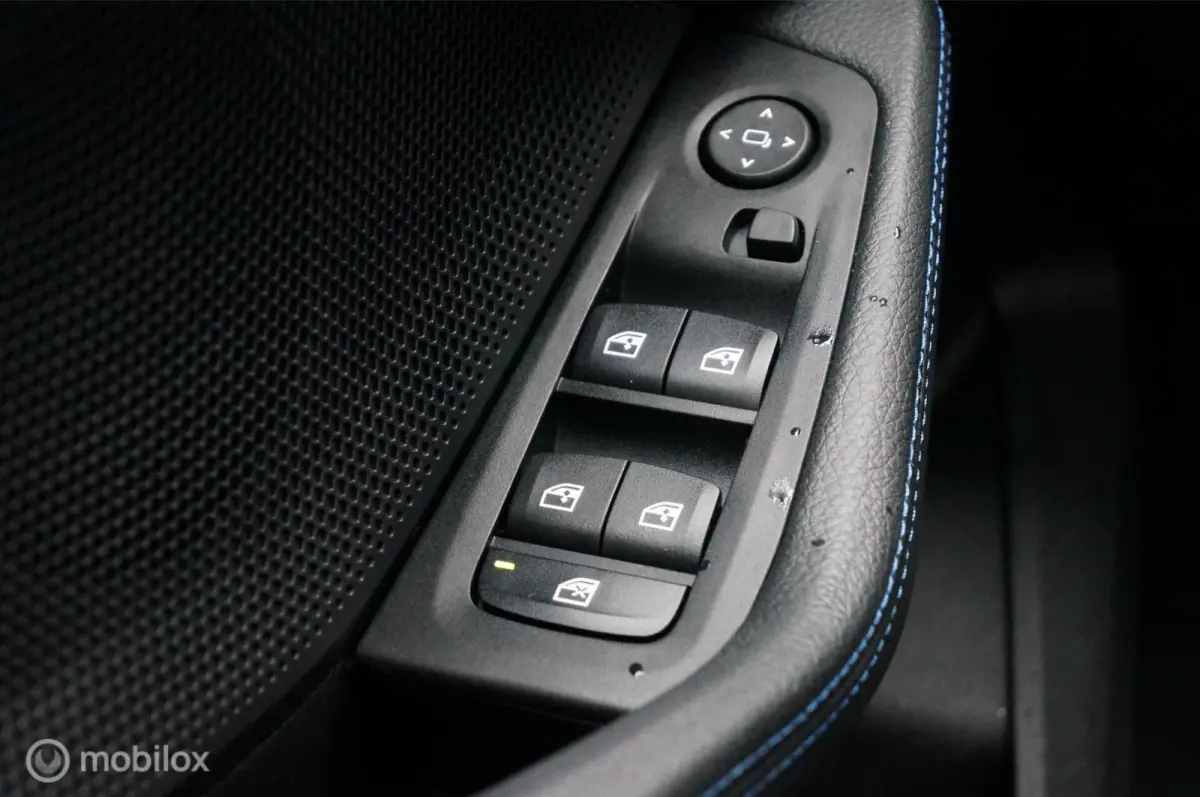 118i EDE M Sport Edition Navi Led PDC Stoelverw!