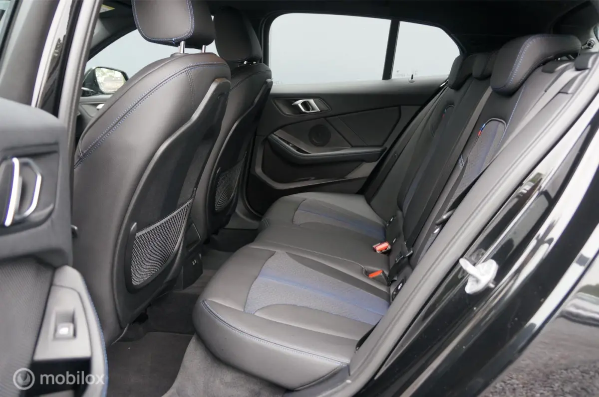 118i EDE M Sport Edition Navi Led PDC Stoelverw!