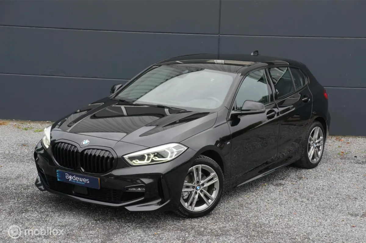 118i EDE M Sport Edition Navi Led PDC Stoelverw!
