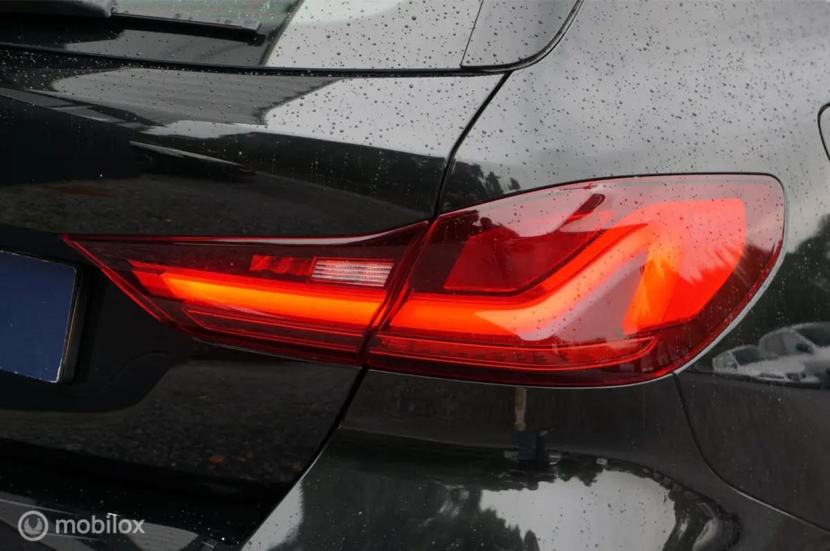 118i EDE M Sport Edition Navi Led PDC Stoelverw!