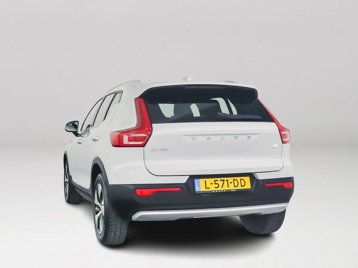 T4 Inscription Expression | Parkeercamera | Cruise control | Navigatie | Trekhaak