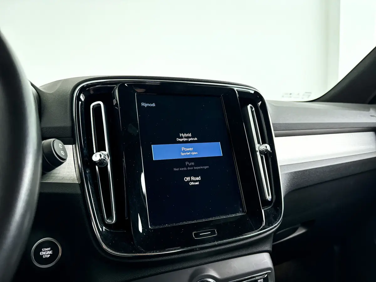 T4 Inscription Expression | Parkeercamera | Cruise control | Navigatie | Trekhaak