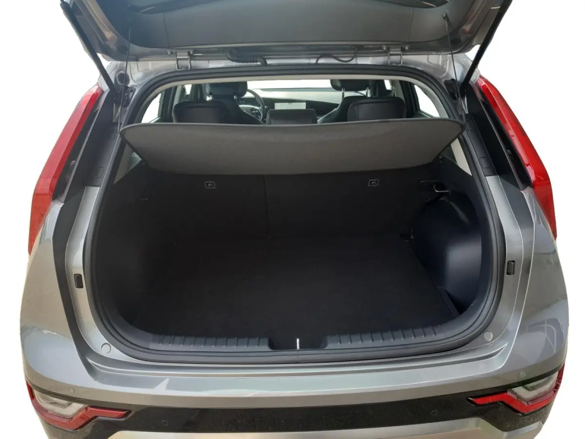 1.6 GDi Hybrid DynamicLine Edition | Dodehoek detectie | Elektrisch bedienbare best. stoel | Navigatie | Adaptieve cruise control | Apple Carplay / Android Auto | Verbruik 1 op 20!