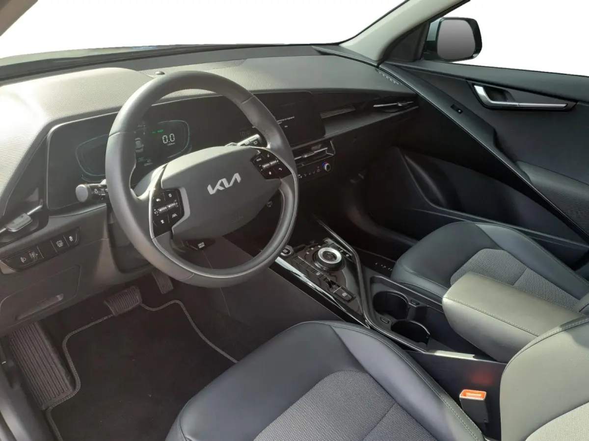 1.6 GDi Hybrid DynamicLine Edition | Dodehoek detectie | Elektrisch bedienbare best. stoel | Navigatie | Adaptieve cruise control | Apple Carplay / Android Auto | Verbruik 1 op 20!