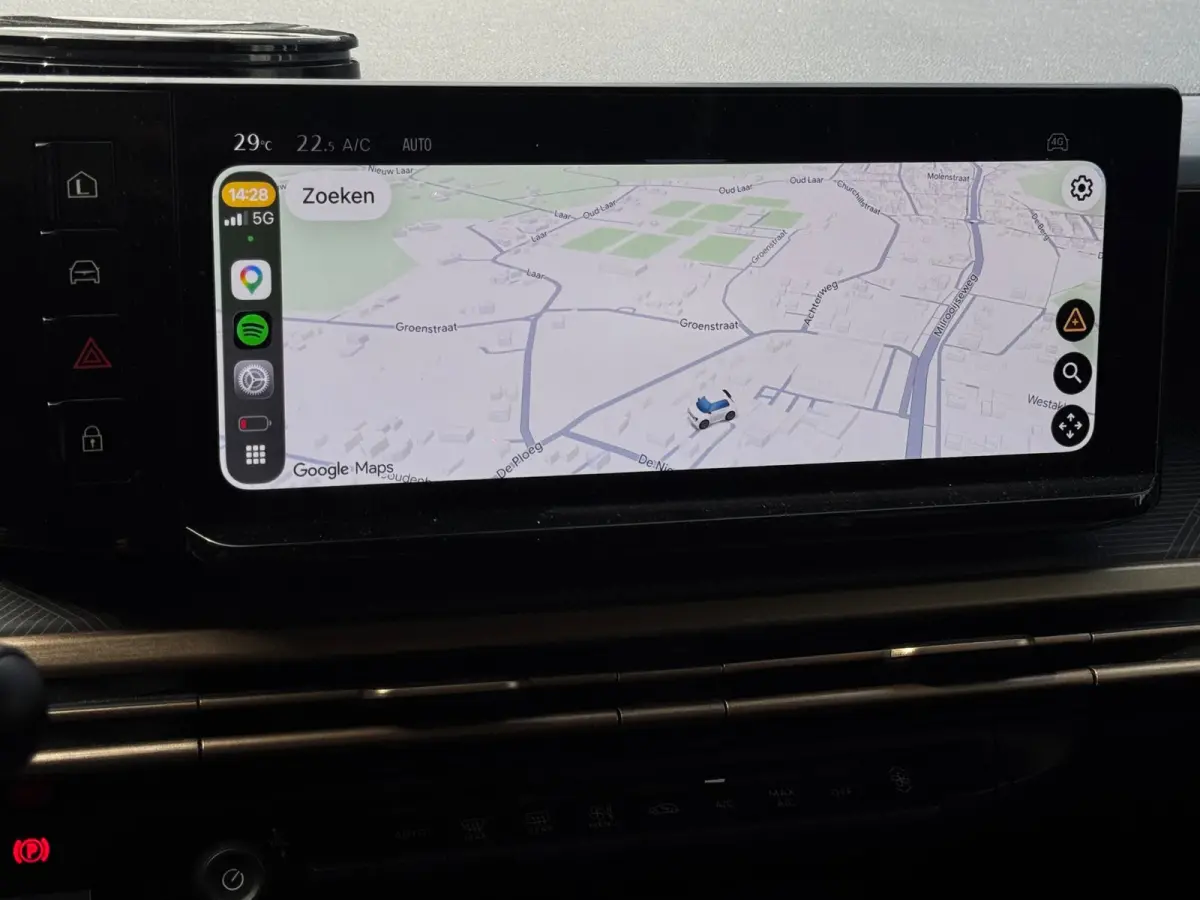 1.2 Turbo Hybrid LX 110pk | 360 Camera | Navigatie By App | Adaptive Cruise | Climate control