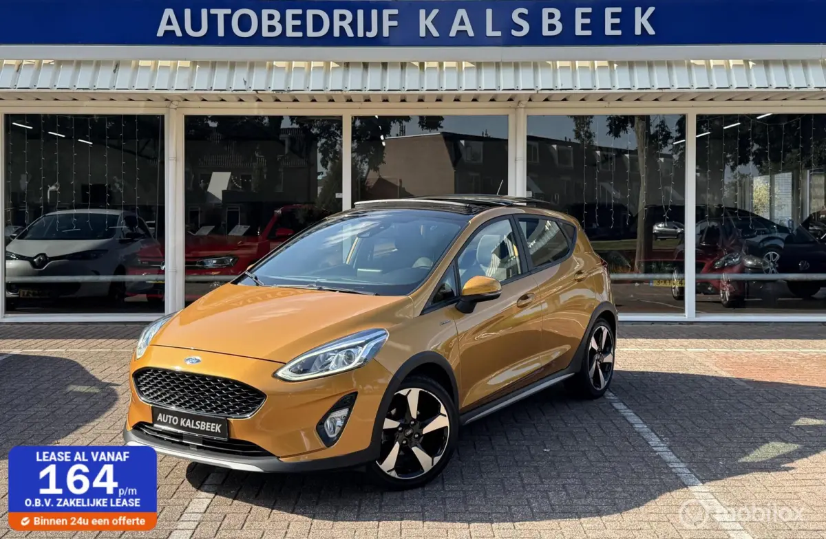 1.0 EcoBoost Active First Edition|Pano|Keyles|Navi|Lane|