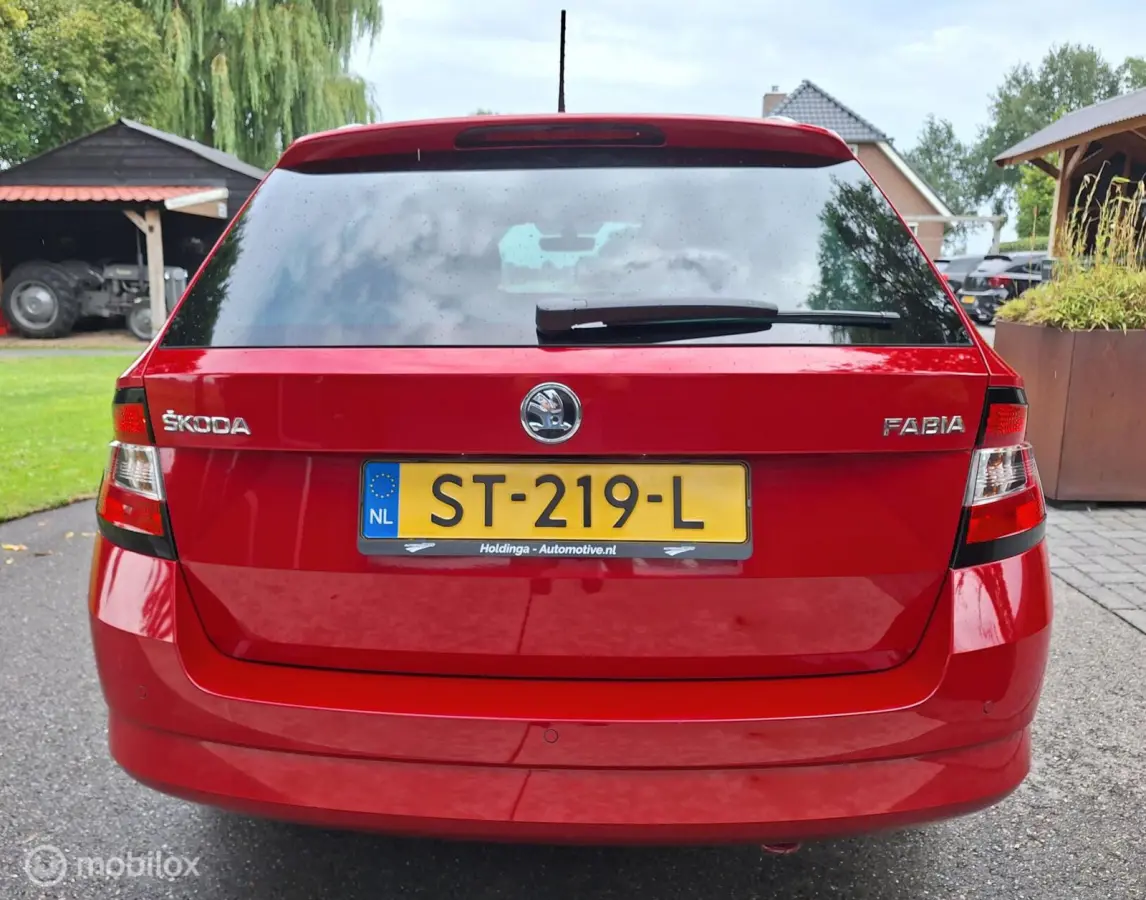 1.0 TSI Clever Full-Map Navigatie, Cruise-Control, Stoelverwarming, Climate-Control, LM-Velgen.