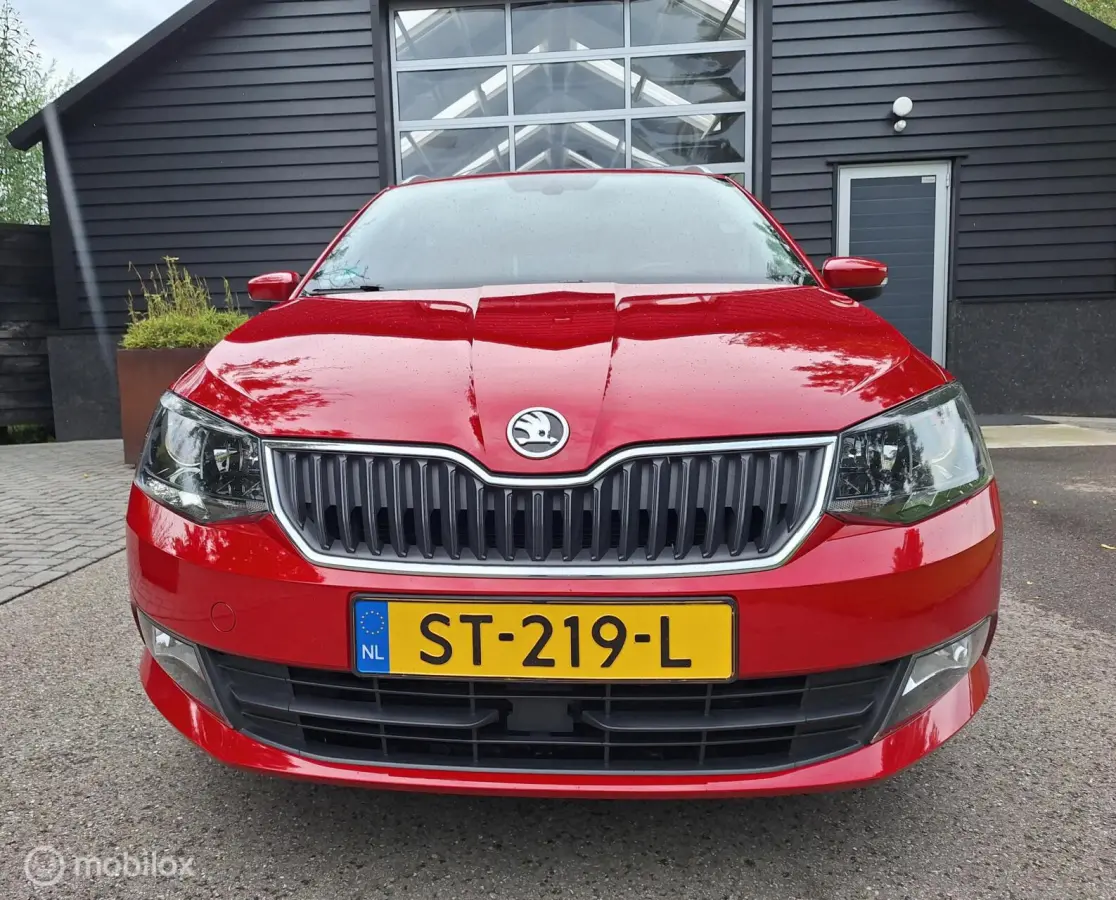 1.0 TSI Clever Full-Map Navigatie, Cruise-Control, Stoelverwarming, Climate-Control, LM-Velgen.