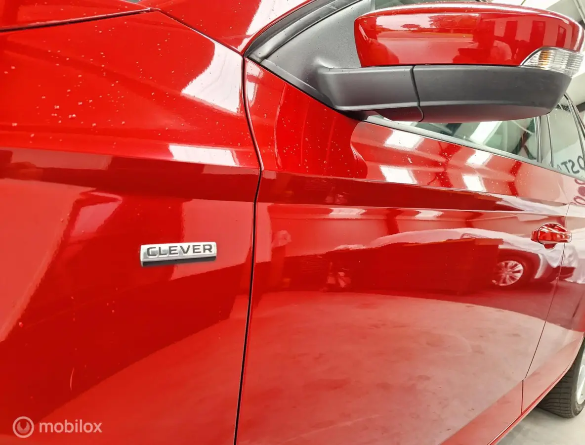 1.0 TSI Clever Full-Map Navigatie, Cruise-Control, Stoelverwarming, Climate-Control, LM-Velgen.