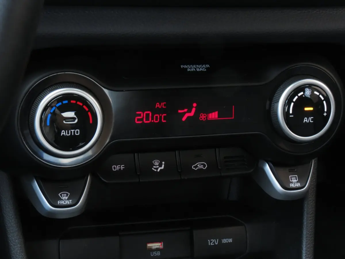 1.0 DPi DynamicPlusLine | 1e EIGENAAR | DEALER ONDERHOUDEN | NAVI | CAMERA | KEYLESS ENTRY+START | CRUISE CONTROL |