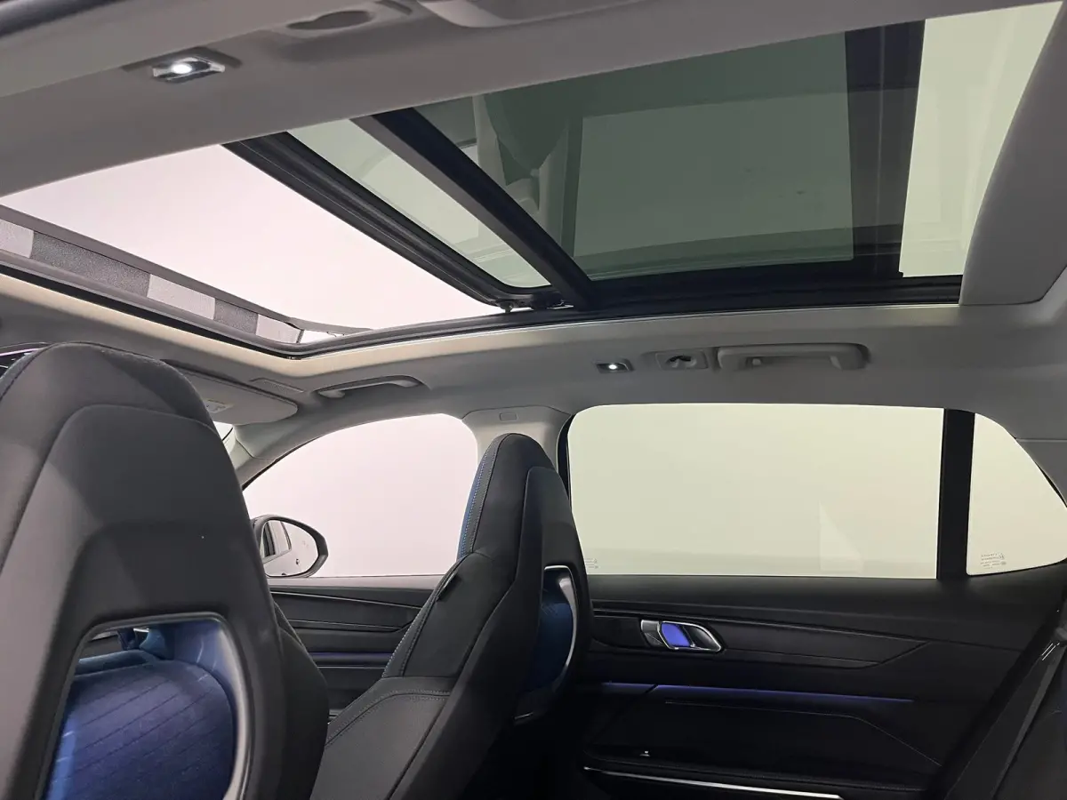 1.5 | 360 Camera | Panoramadak | Apple Carplay/Android Auto | Cuise control adaptief |