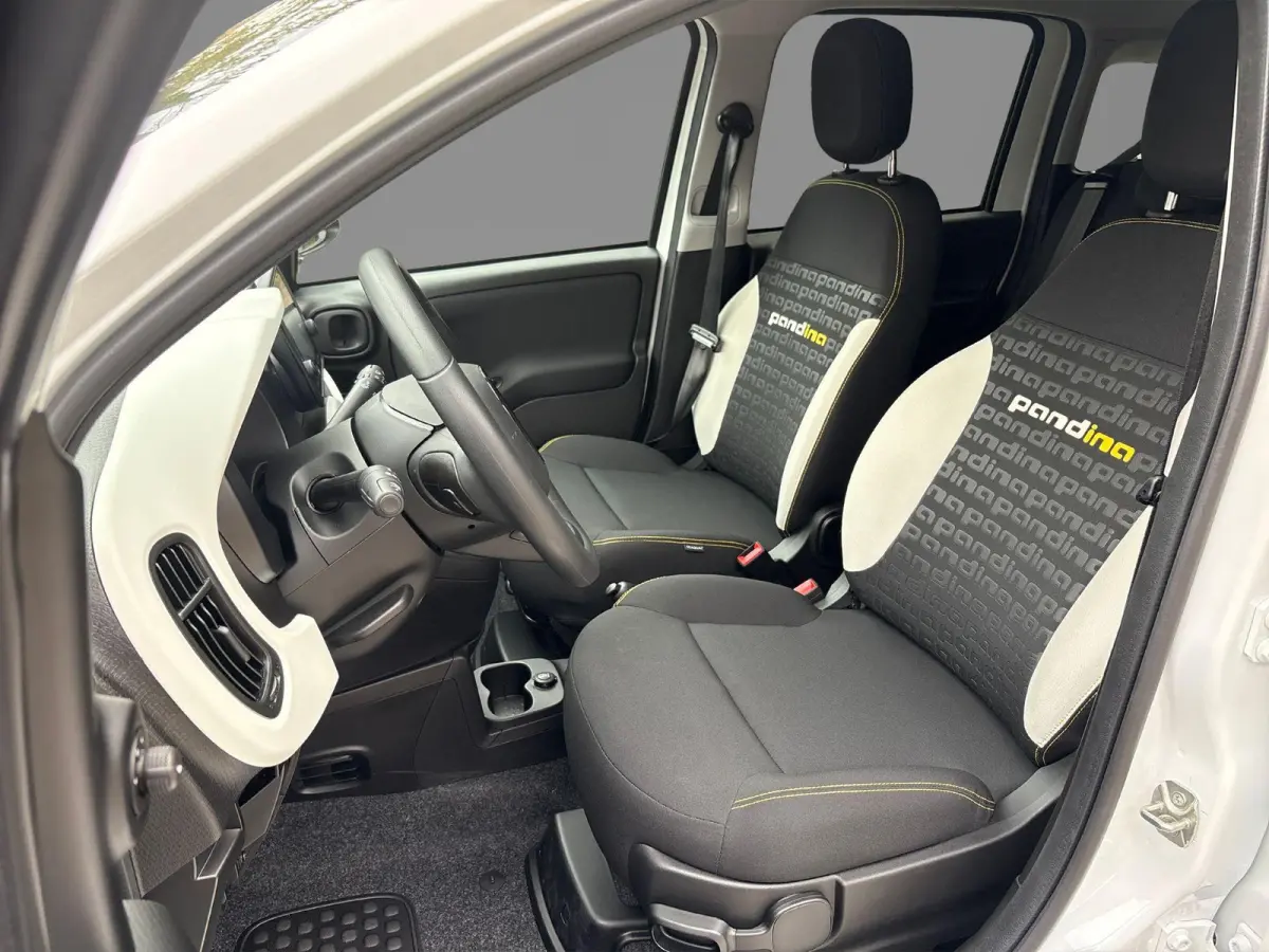 1.0 Cross | Hybrid | Tijdelijk €1.500,- Inruilvoordeel | Parkeersensoren | Airoc | Cruise Control | LMV 15" | 2+6 jaar Speciale Garantie |