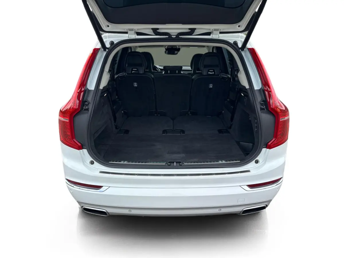 2.0 T8 Twin Engine AWD 7P. Inscription ✅ Luchtvering ✅ Pano ✅ B&W