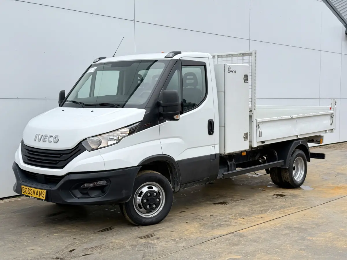 35C16 3.0 L4 Kipper Dubbellucht Airco Cruise Control 3.5T Trekhaak Lederen bekleding Benne Tipper