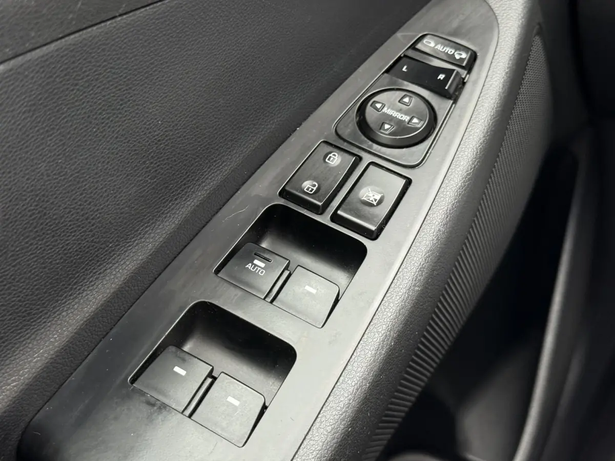 1.6 GDi Comfort 1e Eigenaar|Navi|Camera|Clima|Stoelverwarming|Cruise|Trekhaak|Leder|6-bak|Nieuwe APK bij Aflevering