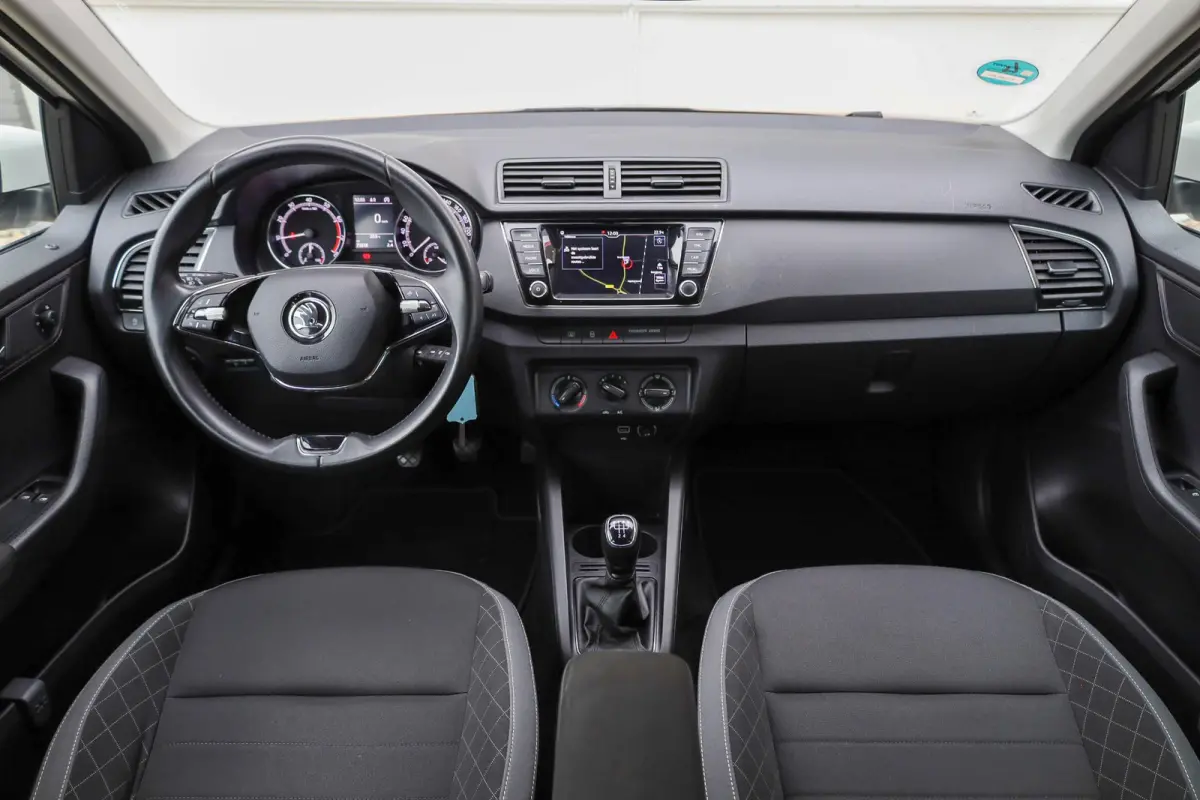 1.0 TSI 95pk Ambition | Parkeersensor | Cruise Control | Apple Carplay/Android Auto