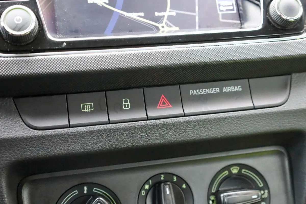 1.0 TSI 95pk Ambition | Parkeersensor | Cruise Control | Apple Carplay/Android Auto