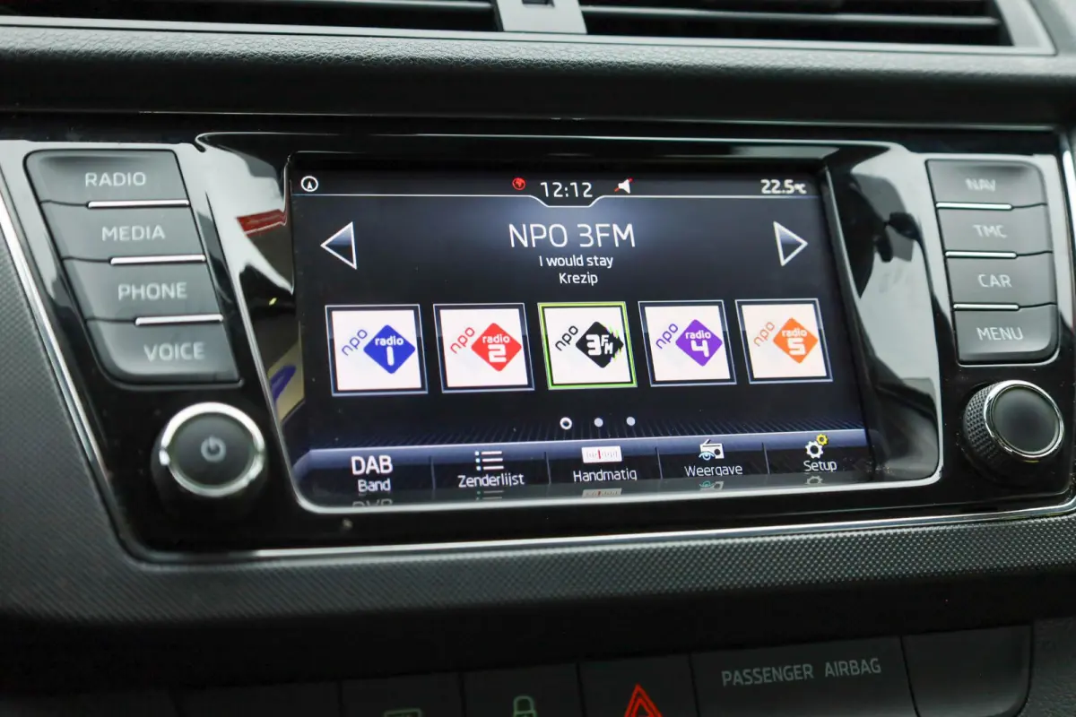 1.0 TSI 95pk Ambition | Parkeersensor | Cruise Control | Apple Carplay/Android Auto