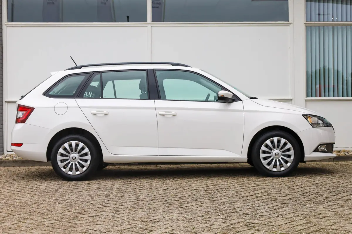 1.0 TSI 95pk Ambition | Parkeersensor | Cruise Control | Apple Carplay/Android Auto