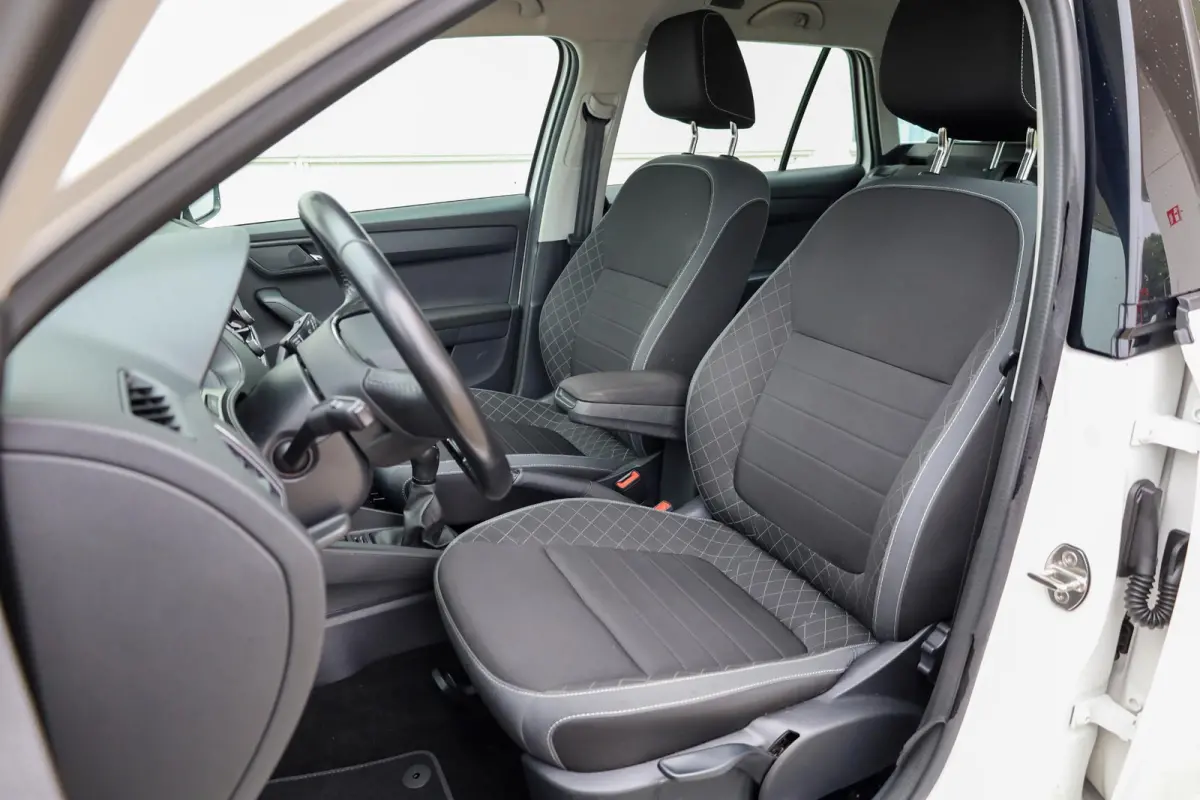 1.0 TSI 95pk Ambition | Parkeersensor | Cruise Control | Apple Carplay/Android Auto