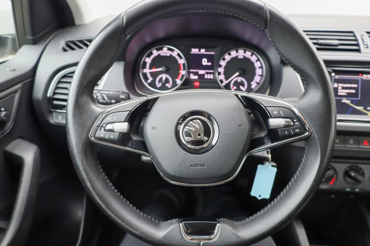 1.0 TSI 95pk Ambition | Parkeersensor | Cruise Control | Apple Carplay/Android Auto