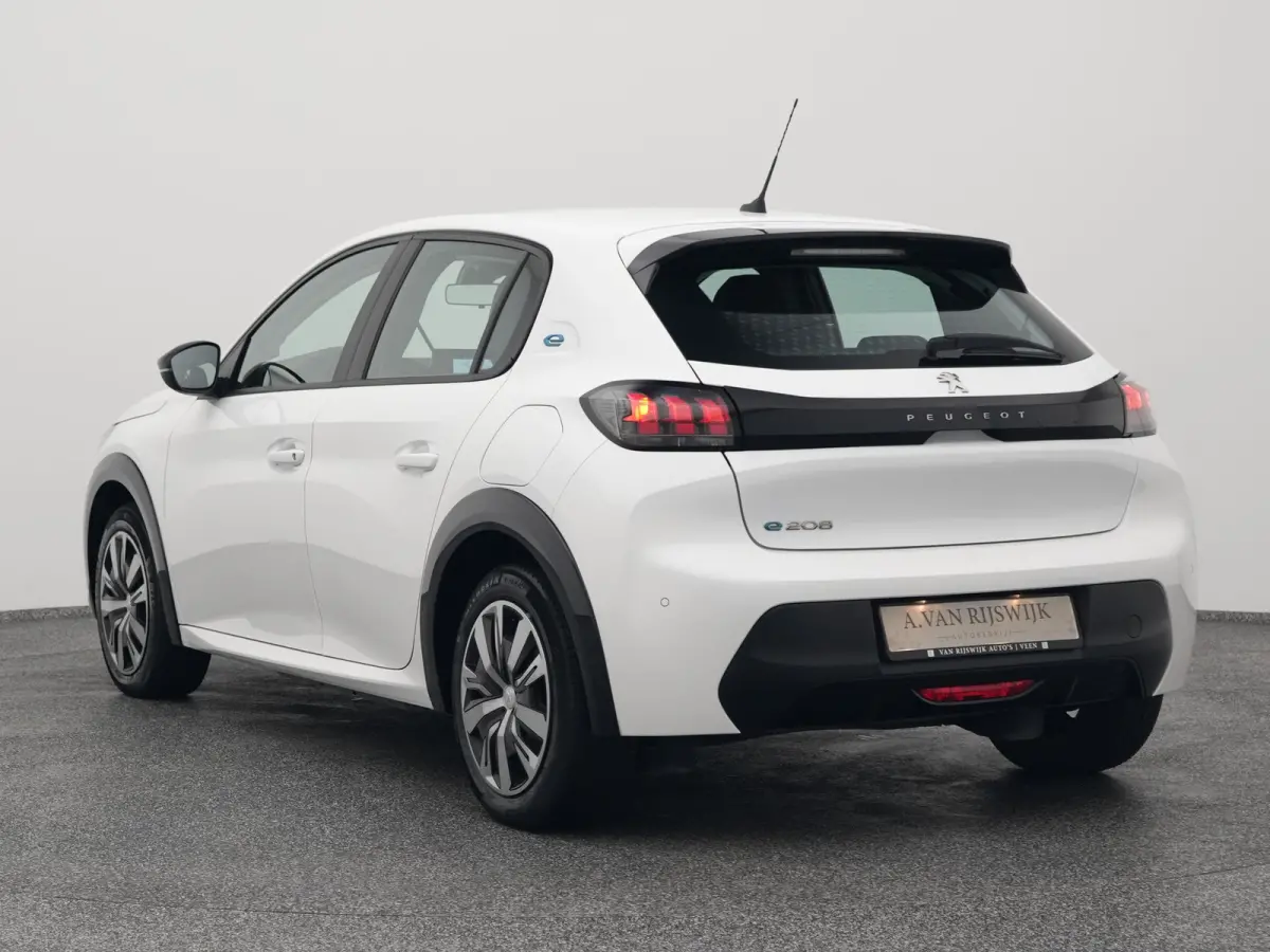 EV Active 50 kWh | CARPLAY