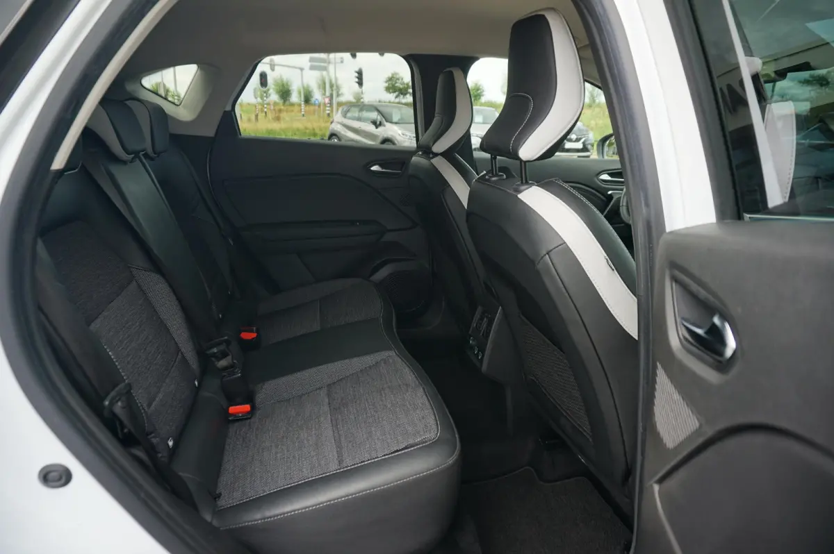 1.0 TCe 100 Bi-Fuel Zen