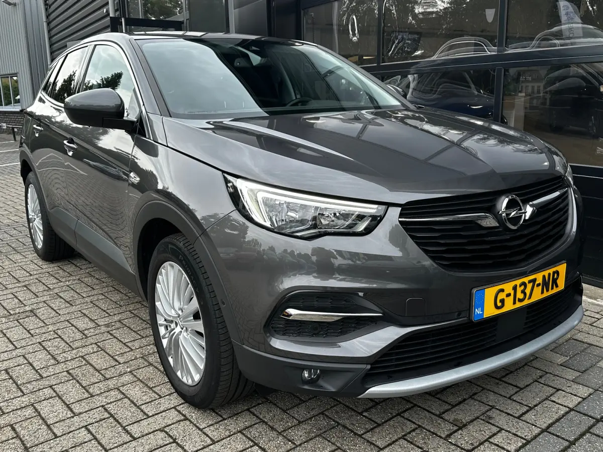 1.2 Turbo 130 PK Innovation Automaat | TREKHAAK| DENON AUDIO MET SUBWOOFER| DODEHOEK DETECTIE| KEYLESS ENTRY & START| NAVIGATIE + APPLE CARPLAY/ANDROID AUTO| CLIMATE CONTROL| ELEK. ACHTERKLE