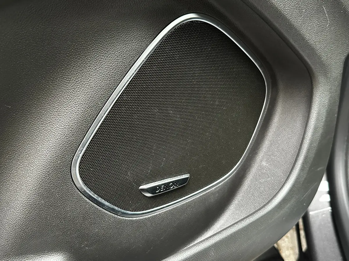 1.2 Turbo 130 PK Innovation Automaat | TREKHAAK| DENON AUDIO MET SUBWOOFER| DODEHOEK DETECTIE| KEYLESS ENTRY & START| NAVIGATIE + APPLE CARPLAY/ANDROID AUTO| CLIMATE CONTROL| ELEK. ACHTERKLE