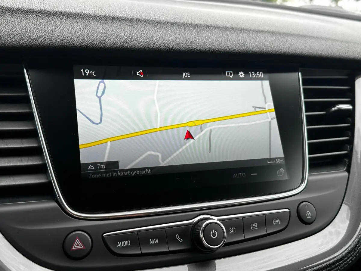 1.2 Turbo 130 PK Innovation Automaat | TREKHAAK| DENON AUDIO MET SUBWOOFER| DODEHOEK DETECTIE| KEYLESS ENTRY & START| NAVIGATIE + APPLE CARPLAY/ANDROID AUTO| CLIMATE CONTROL| ELEK. ACHTERKLE