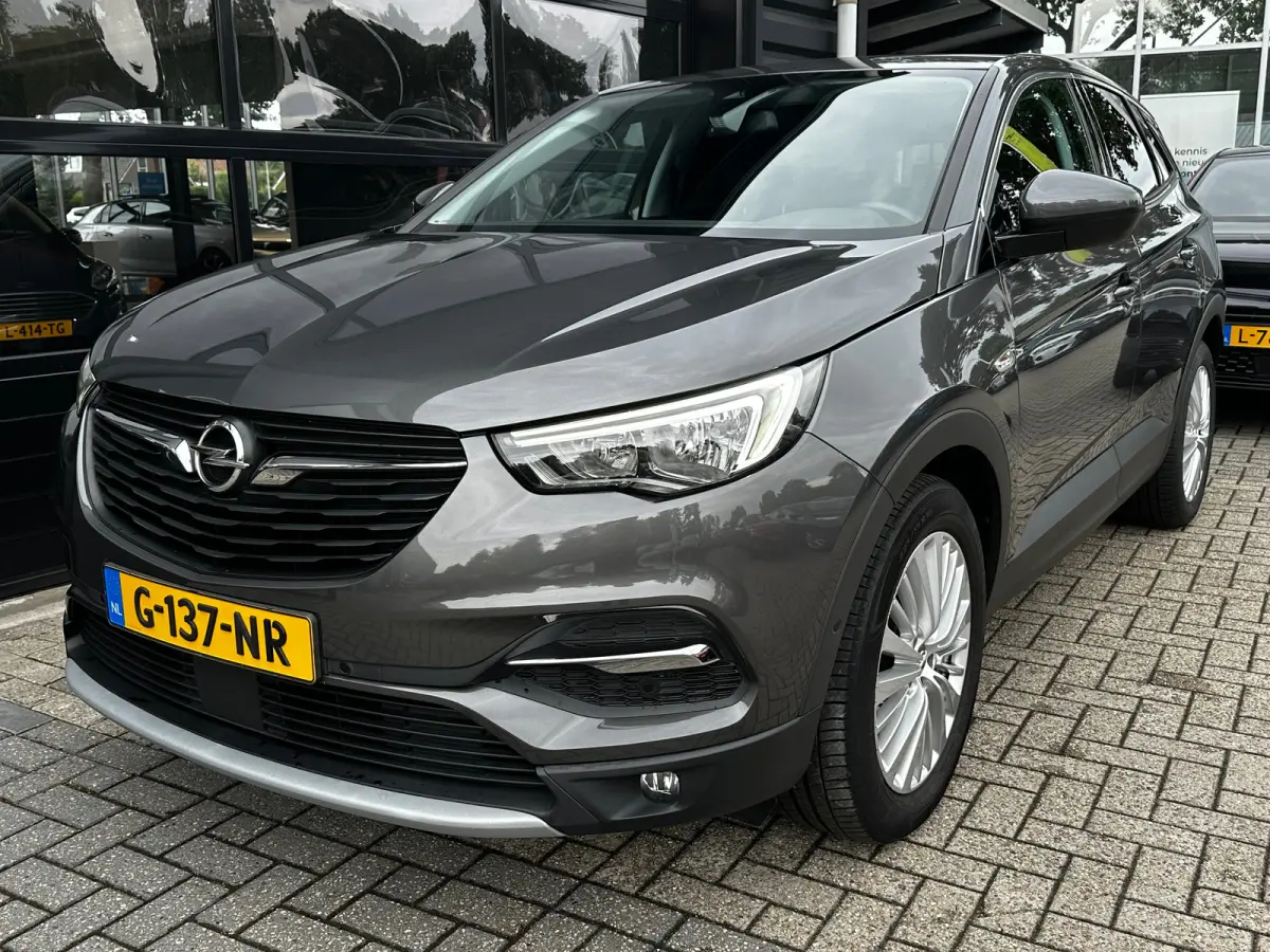 1.2 Turbo 130 PK Innovation Automaat | TREKHAAK| DENON AUDIO MET SUBWOOFER| DODEHOEK DETECTIE| KEYLESS ENTRY & START| NAVIGATIE + APPLE CARPLAY/ANDROID AUTO| CLIMATE CONTROL| ELEK. ACHTERKLE