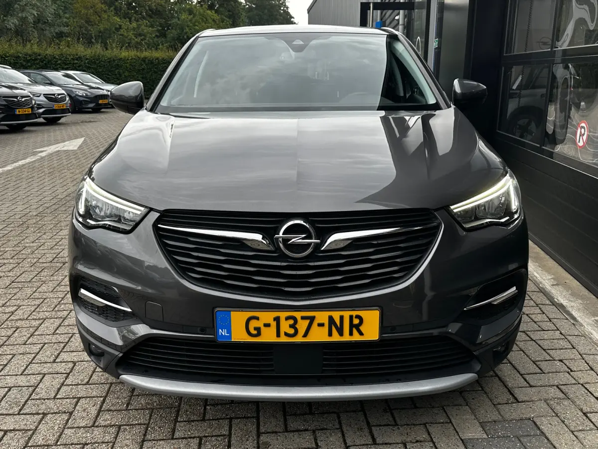 1.2 Turbo 130 PK Innovation Automaat | TREKHAAK| DENON AUDIO MET SUBWOOFER| DODEHOEK DETECTIE| KEYLESS ENTRY & START| NAVIGATIE + APPLE CARPLAY/ANDROID AUTO| CLIMATE CONTROL| ELEK. ACHTERKLE