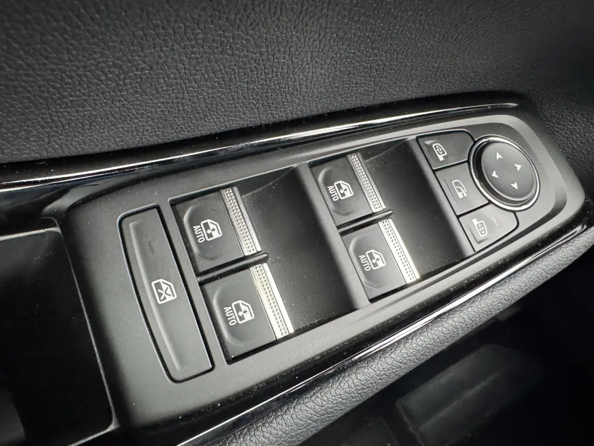 1.2 E-Tech 200 Techno+Pack Comfort!! Facelift!!