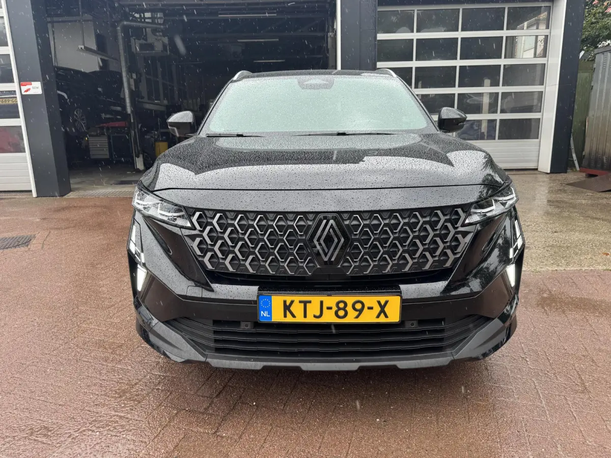 1.2 E-Tech 200 Techno+Pack Comfort!! Facelift!!