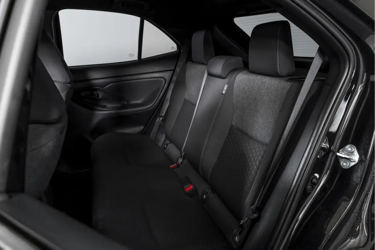 1.5 Hybrid 115 Dynamic | Dig.Cockpit | Adapt.Cruise | Stoel-+stuurverwarming | Camera | PDC | NAV+App.Connect | Auto.Airco | LM 17" | 5478
