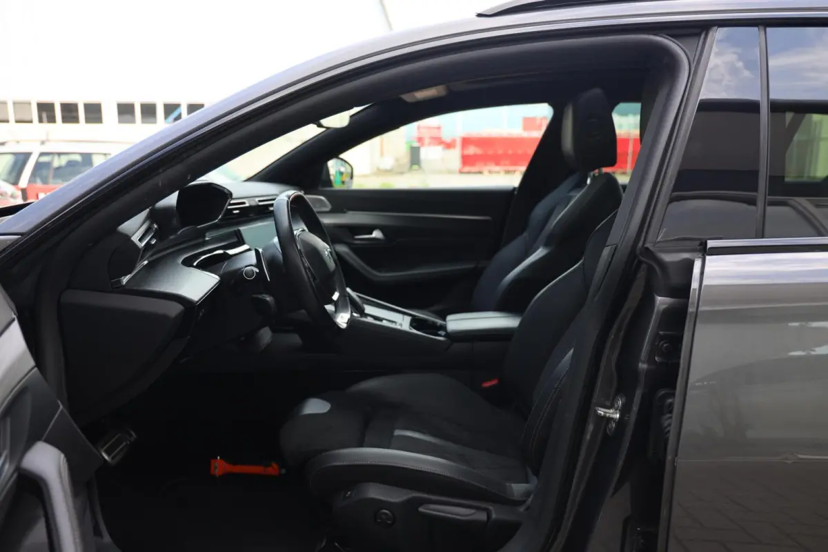 1.6 HYbrid GT Pack Business|Automaat|Camera|Schuif-kanteldak|Stoelverwarming