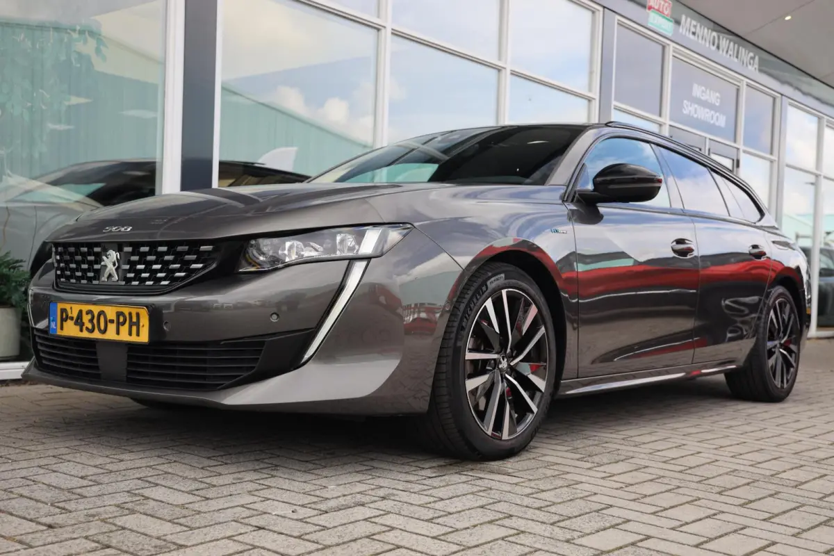 1.6 HYbrid GT Pack Business|Automaat|Camera|Schuif-kanteldak|Stoelverwarming
