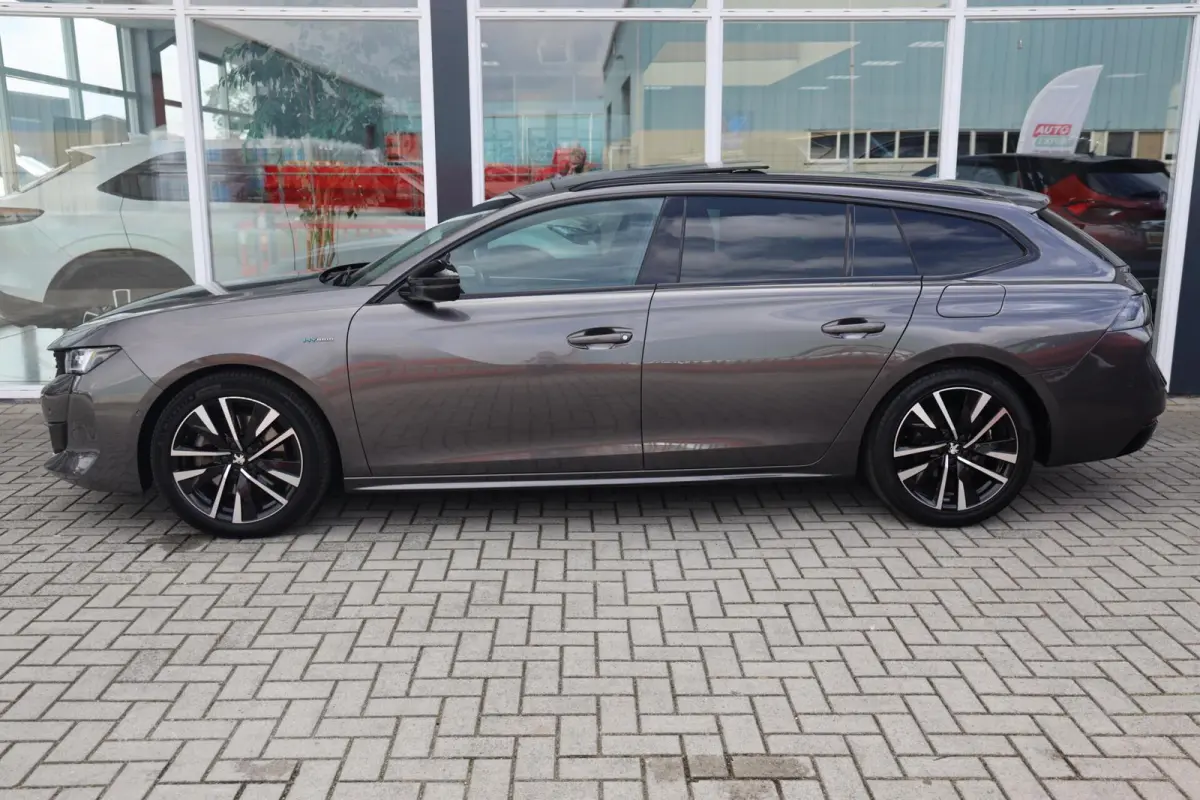 1.6 HYbrid GT Pack Business|Automaat|Camera|Schuif-kanteldak|Stoelverwarming