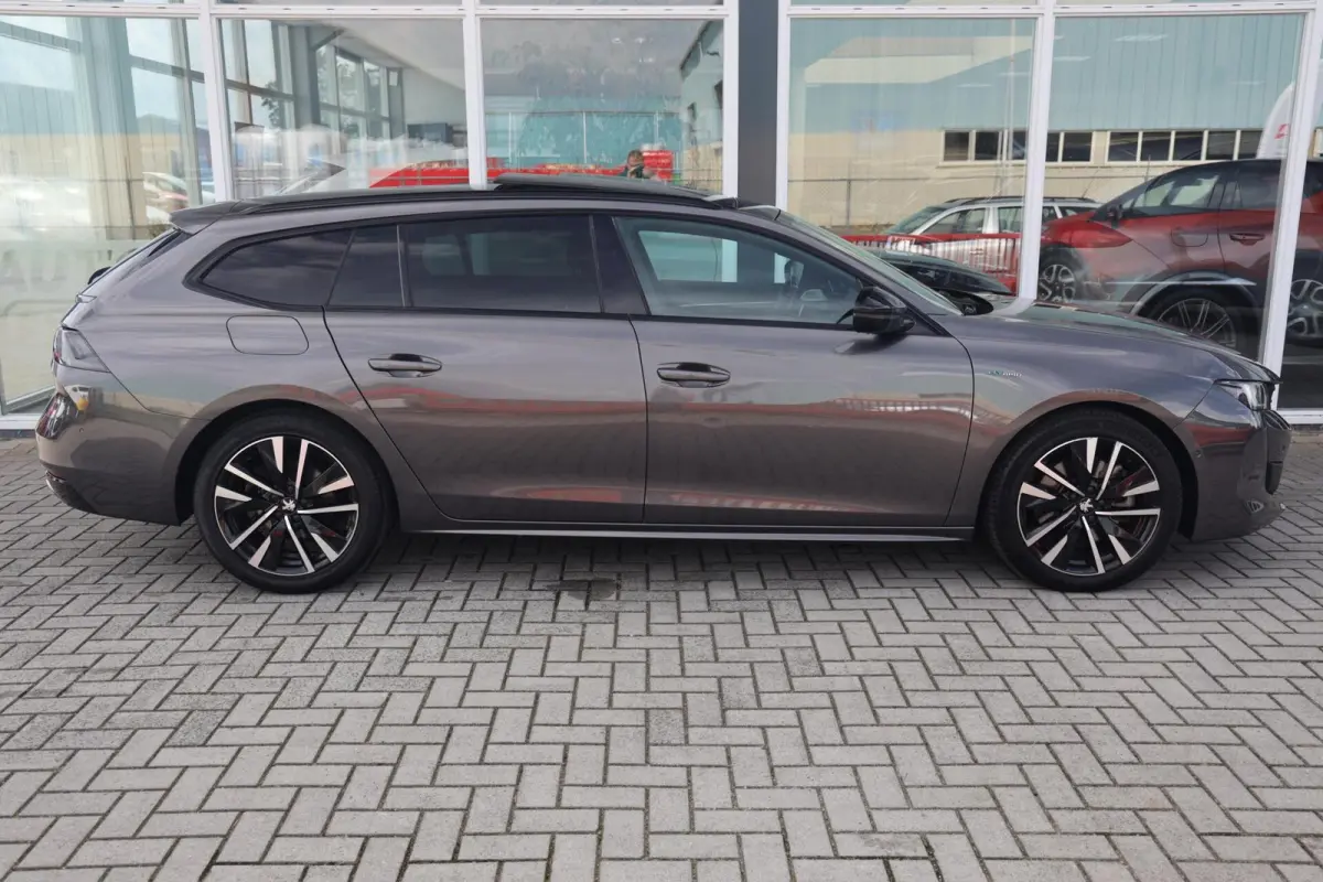 1.6 HYbrid GT Pack Business|Automaat|Camera|Schuif-kanteldak|Stoelverwarming