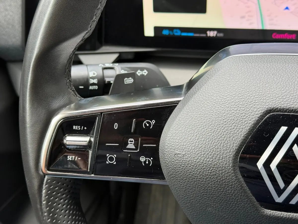 MEGANE EV60 Techno ELECTRIC l ACC l 360 Camera l Carplay l